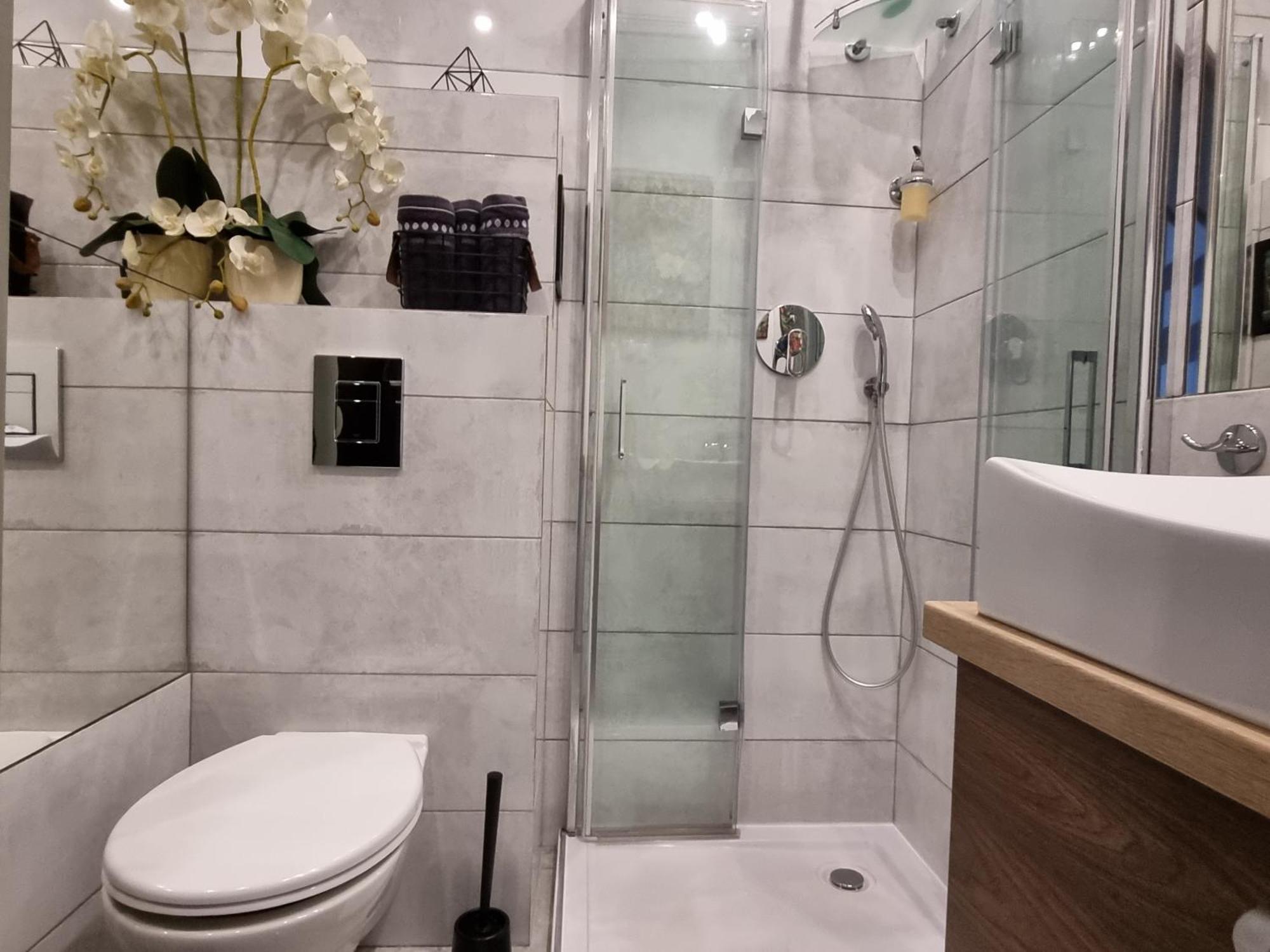 Apartament Q Apart Zachodnia - 3 Pokoje, Parking, Netflix Łódź Zewnętrze zdjęcie