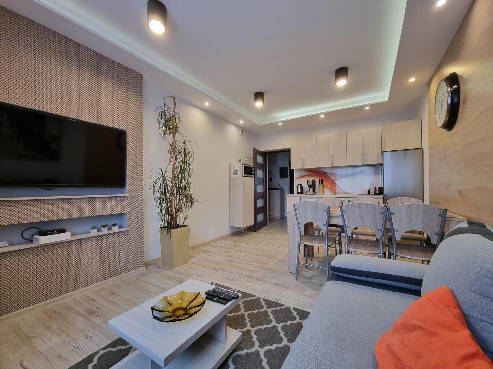 Apartament Q Apart Zachodnia - 3 Pokoje, Parking, Netflix Łódź Zewnętrze zdjęcie